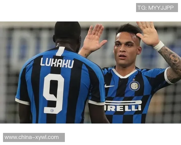 皇马宣布签约新生力量，瓦兹克斯：期待展现自己的实力